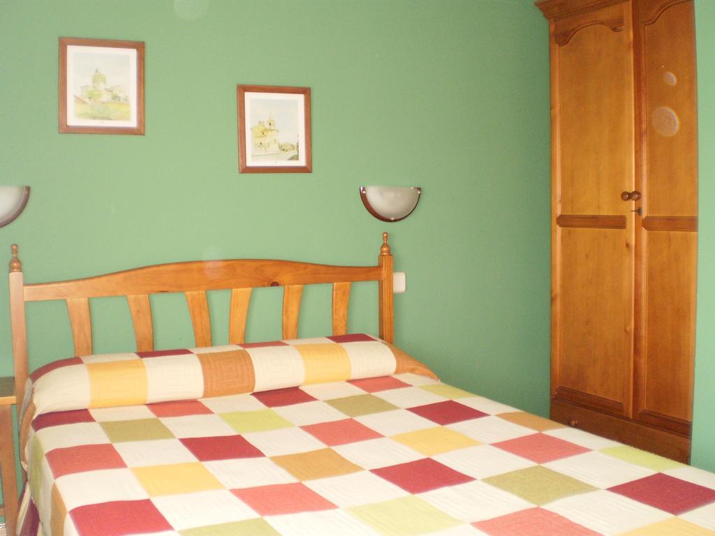 Los Olmos Holiday Home Fuentiduena Exterior photo