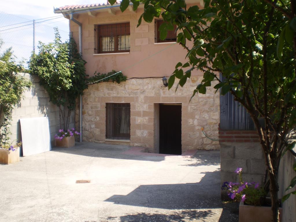 Los Olmos Holiday Home Fuentiduena Exterior photo